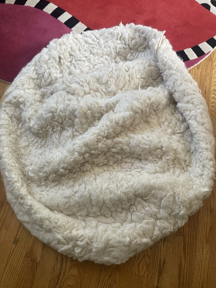 Pottery Barn Teen White Fur Bean Bag Cover LG - Image 2 of 2