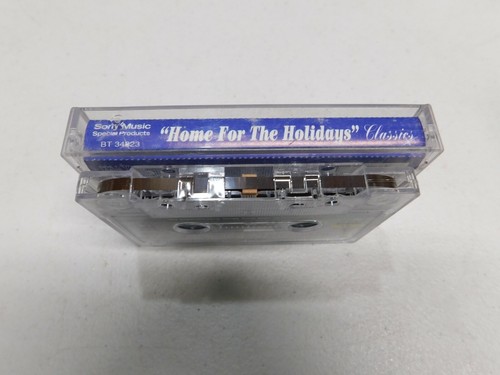 Home for the Holidays Cassette Classics Audio Tape BT-34823 Travis Christmas - Picture 3 of 3