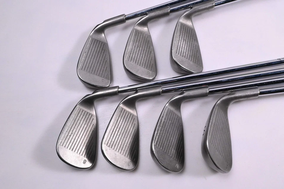 Left Hand Ping G15 Irons / 5-PW+SW / Black Dot / Regular Flex Ping AWT Shafts - Image 3 of 4