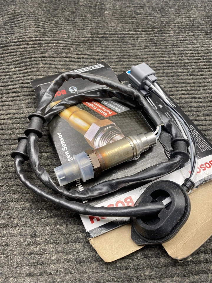 Sensor de oxígeno Bosch 13704 diseñado para Honda Accord 03-07 2,4 L-L4 Foto 2 de 4