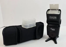 Altura Photo AP-C1001 E-TTL Digital Flash fits Canon Cameras W/Case & Diffuser