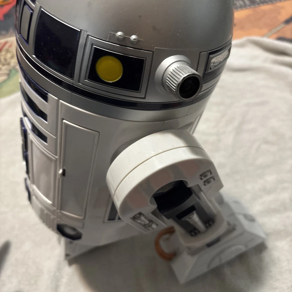 Hasbro 2002 Star Wars 16" R2-D2 Astromecánico interactivo activado por voz, leer descripción Foto 2 de 4