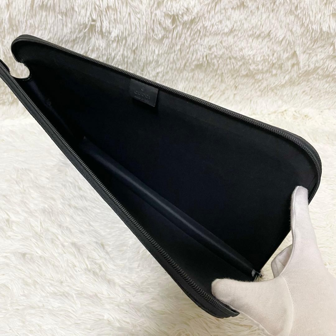 Excellent Condition Gucci Document Case Clutch Se… - image 10