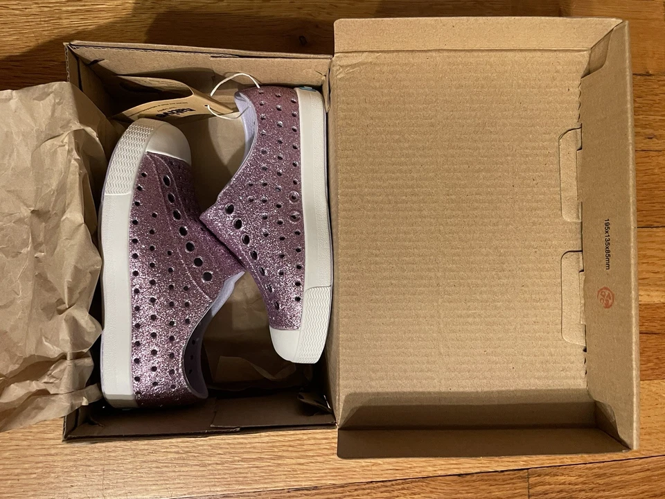 NWT Native Jefferson Sneaker Slip On Water Shoes Toddler Slip On Purple Size C8 - Image 4 of 4