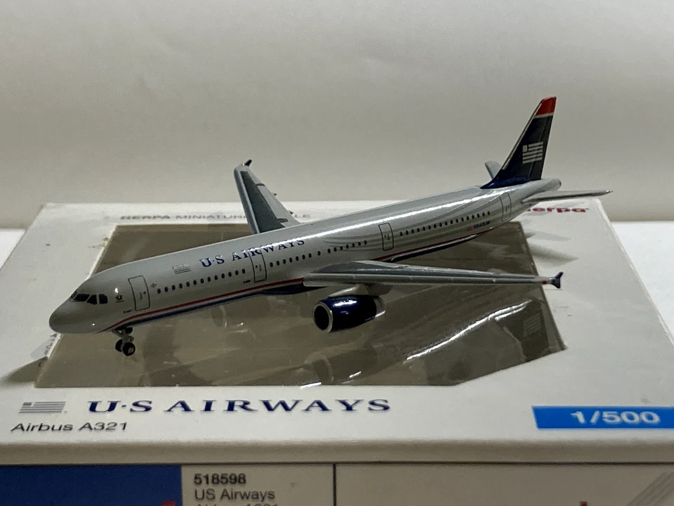 A321 US Airways Herpa Wings 1:500 - Immagine 2 di 2
