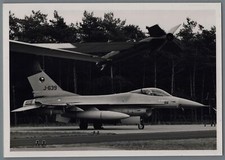GENERAL DYNAMICS F-16 FIGHTING FALCON ROYAL NETHERLANDS AIR FORCE J-639 PHOTO