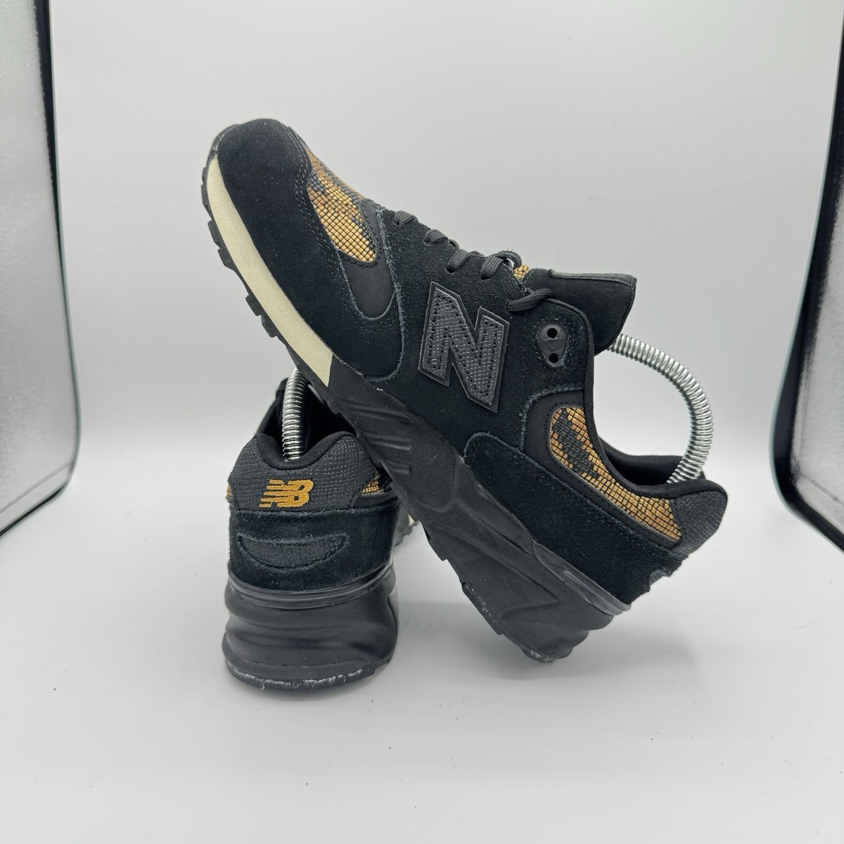 New balance ☆ WL999PW ‘Black×Gold’ New Balance Elite Edition 999 Sneakers Shoes Rare Black Gold