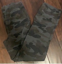 Children place 14 y/o adjustable camouflage NWOT Cargo Pants Jogger