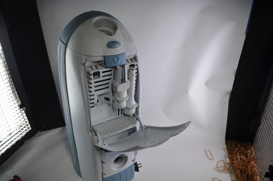 Electrolux Aerus Lux Guardian Ultra Bag Vacuum Motor Base only C154B