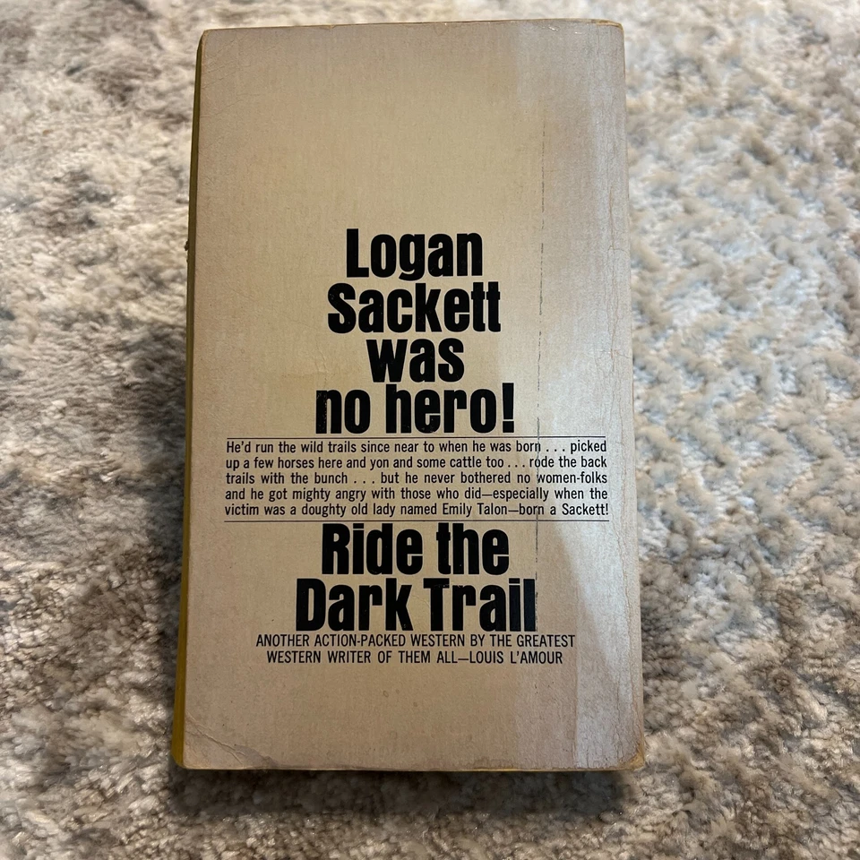 Ride The Dark Trail Frontier Paperback Book by Louis L'Amour Bantam Books 1972 Foto 2 de 4