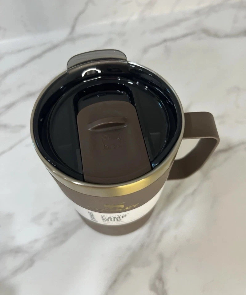 Taza de campamento Stanley 24 oz - Espresso dorado - Edición limitada - Acero inoxidable NUEVO Foto 3 de 4