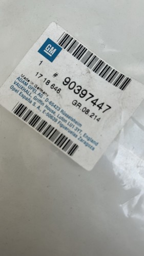 Opel Corsa B Hatchback Rear Left Mudflap Genuine GM 90397447 - Picture 5 of 5