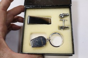 Marvel NES Group Spider-Man Spider Sense Key Chain Money Clip Cuff links