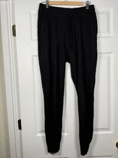 Quince Women’s Black Cashmere Sweatpants Sz Medium Quiet Luxury