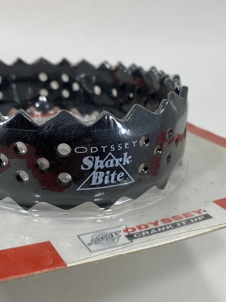 Jaulas de pedales Odyssey Shark Bite negras nuevas en paquete Old Mid School BMX Racing OG Foto 2 de 4