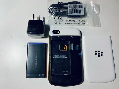 BlackBerry Q10 - 16GB -GOLD / WHITE (Unlocked)- ON SALE !! Limited