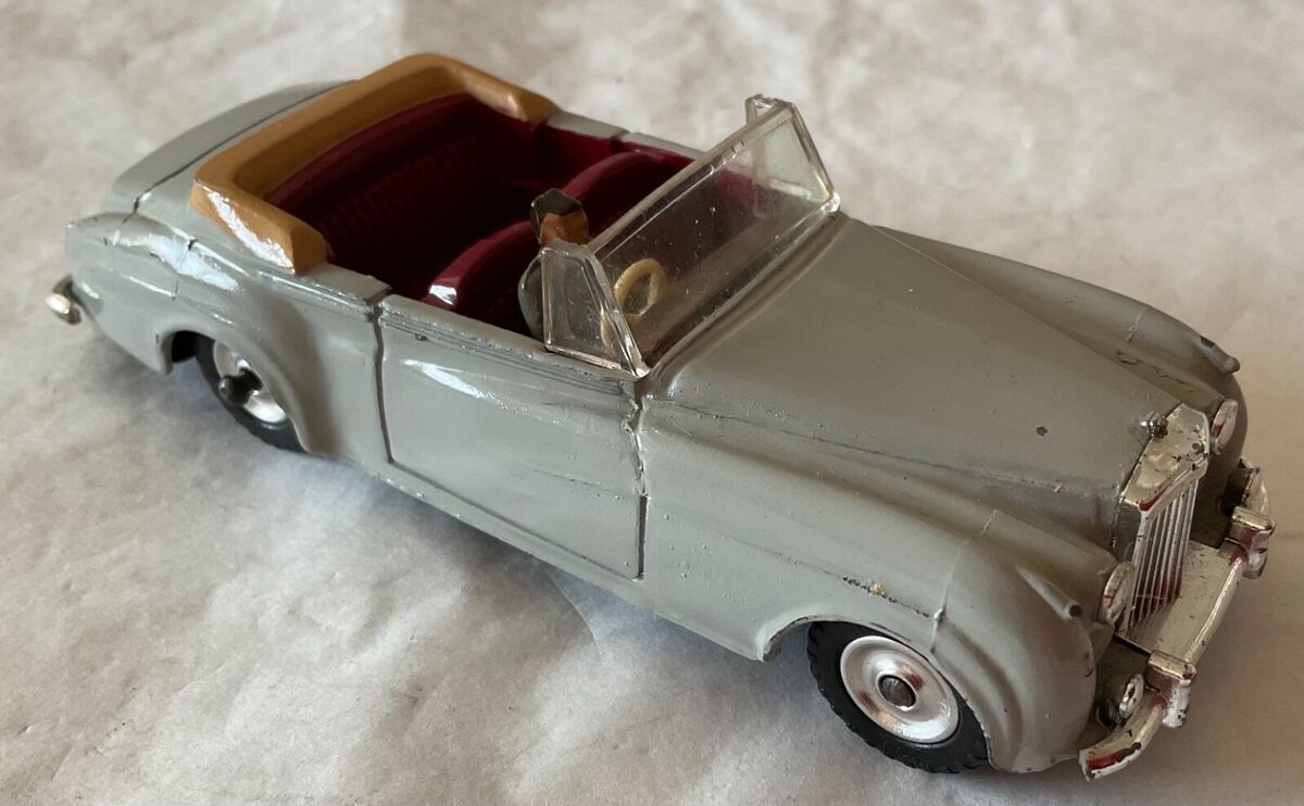 本当に信頼出来る店 194. Toys Dinky BENTLEY IN MODEL GOOD VERY . COUPE S2 乗用車