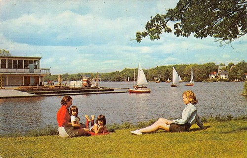 LAKE QUINSIGAMOND State Park, Worcester, Shrewsbury, MA 1964 Vintage Postcard - 第 1/2 張圖片