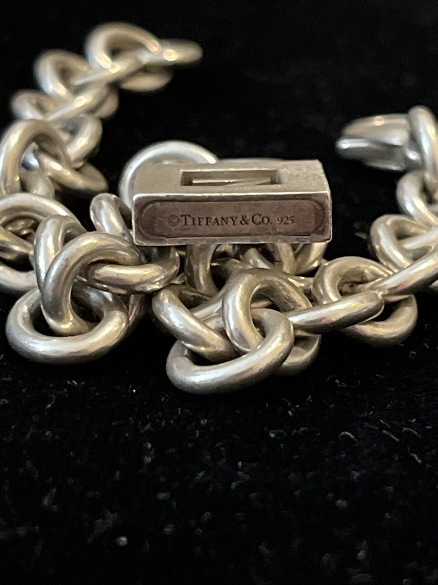 ティファニー Tiffany&Co ロック チャーム　イニシャルK　SV925 ティファニー Tiffany&Co ロック チャーム イニシャルK SV925