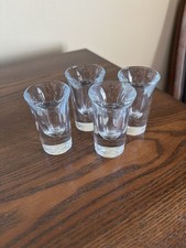 Set Of 4 Vintage Clear Heavy Base Shot Glasse...