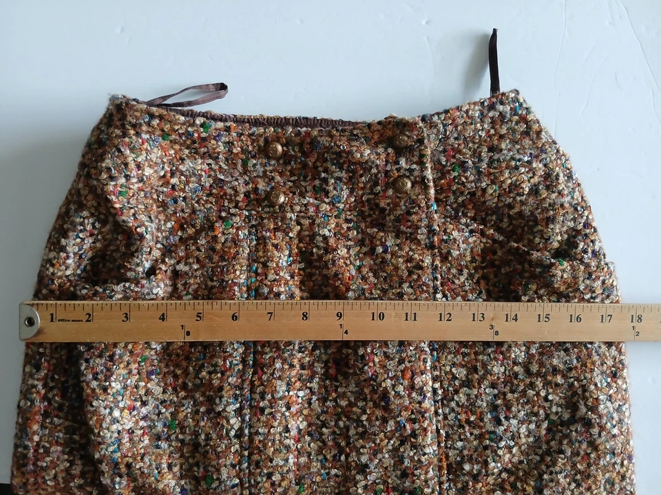 Chanel Skirt Womens 40 Wool Tweed Multicolor Pockets Buttons France Boutique - Image 4 of 4