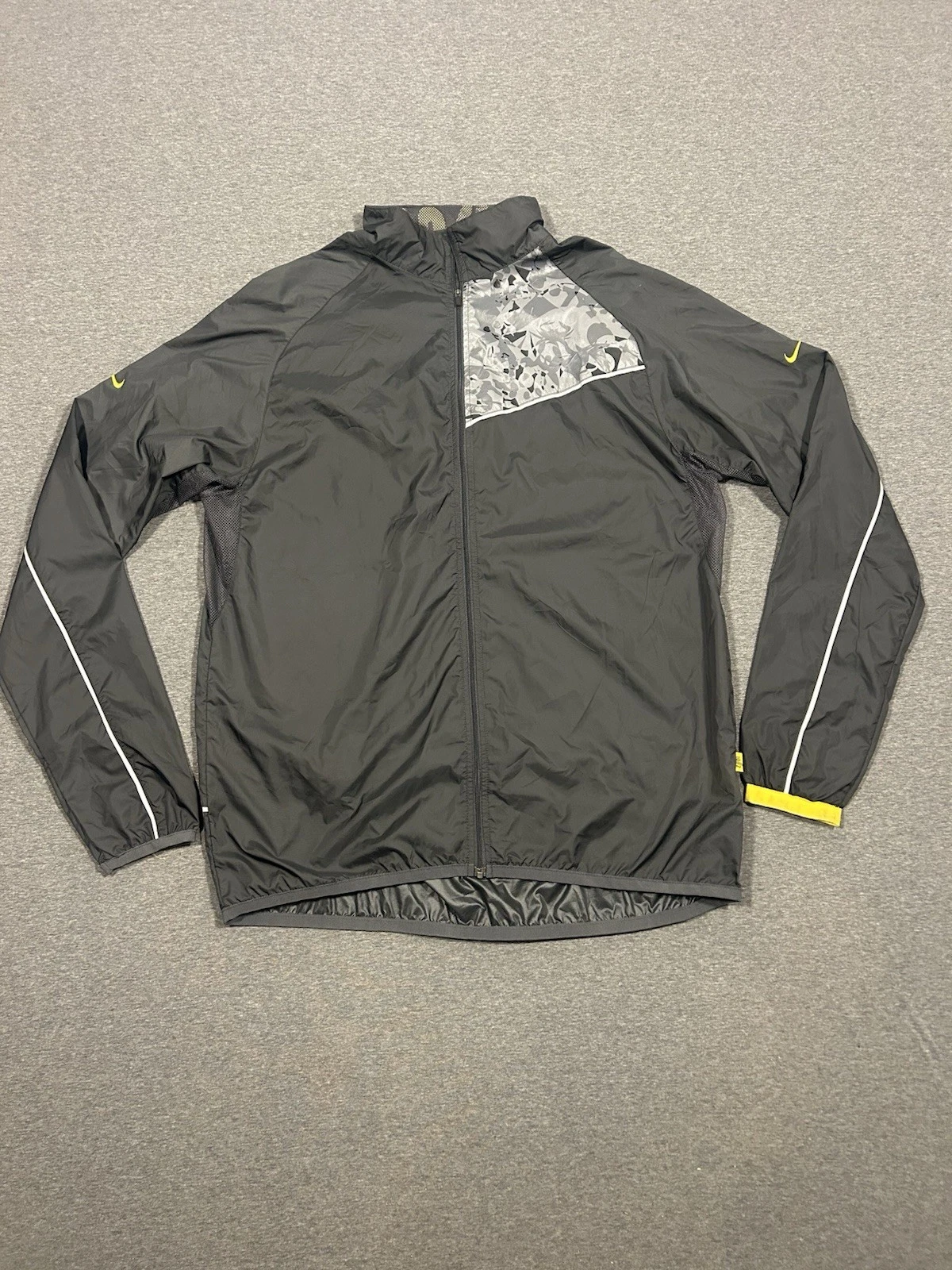 Nike Storm FIT Mens Windbreaker Jacket Full Zip Sz XL Gray Polyester Performance
Opens in a new wind