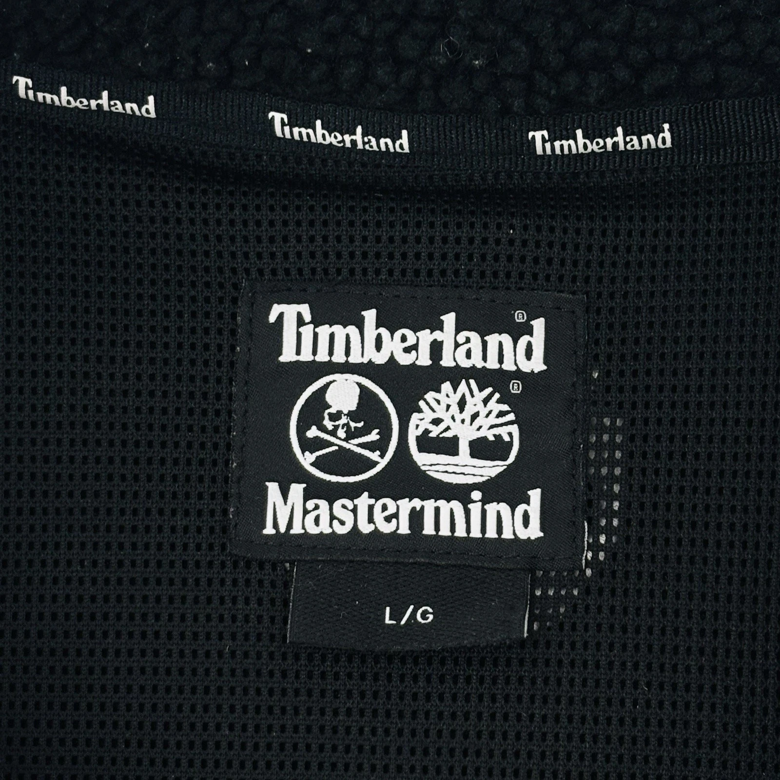 Timberland X Mastermind World Color Block Pocket Fleece Lined Logo Jacket Large - product detail image 2