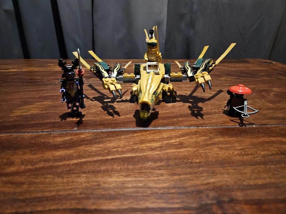 LEGO Ninjago Wasserdrache Und Goldener Drache, Foto 1 von 3