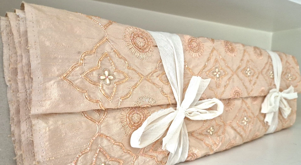 Seide 100%, mit Perlen bestickt, 120cm x 2,0m, hochwertig! - Bild 2 von 4