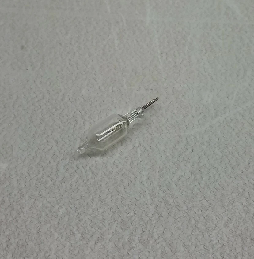 891 CEC Industries 卤素信号灯泡 12V 8W 韩国制造  — 第 2/3 张图片