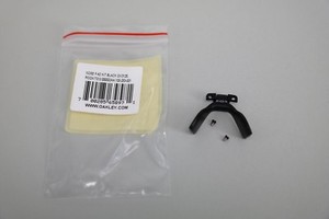 New AUTHENTIC Oakley BLACK NOSE PAD KIT 