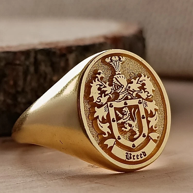 Anillo escudo de armas de oro anillo de sello para hombre anillo de sello personalizado anillo de escudo familiar Foto 3 de 4
