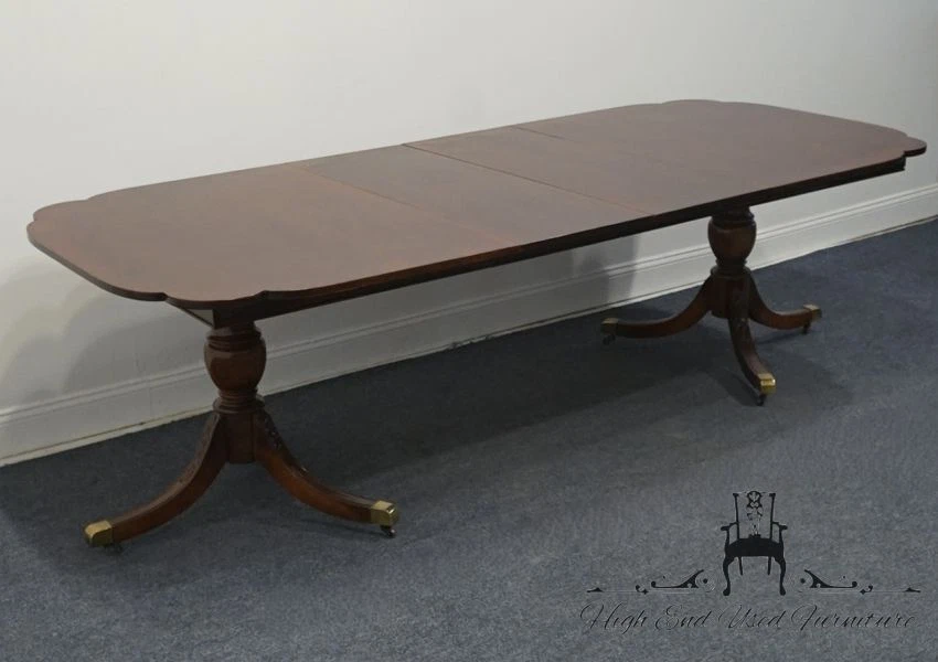 AMERICAN DREW Traditional Chippendale Style Banded Cherry 100" Double Pedesta... - Image 2 of 4