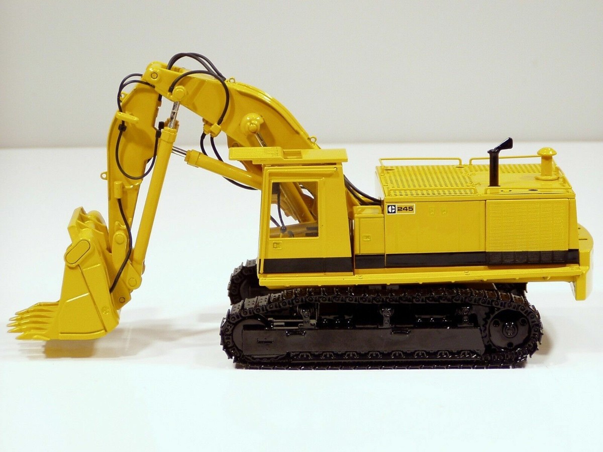 絶版品　CCM CAT 245 Front Shovel 1/50 CCM Cat (Caterpillar) 245 Front Shovel; 