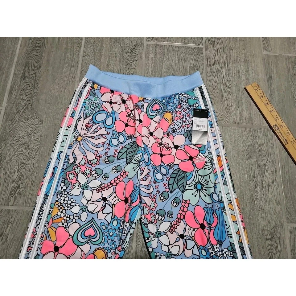 Adidas Joggers Niñas XL 16 Estampado Completo Tricot Floral Corazones Paz Signo Rayas Foto 2 de 4