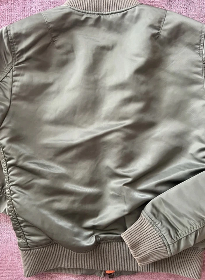Alpha Industries MA-1 Bomberjacke Herren Gr. M Grün/Orange Nylon Reißverschluss - Bild 4 von 4