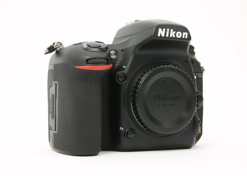 Nikon D750 24.3MP Digital SLR Camera (Body Only, Black) 69505 Shutter Count - Picture 2 of 11