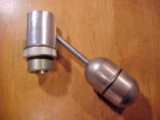 New Lincoln Low-Level Cut-Off Valve 1-1/2  Part #  82439