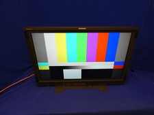 Ikegami HLM-3250W Full HD Multi Format LCD Monitor Clear Screen, 3046 Hours