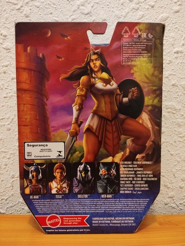 TEELA. MASTERS DEL UNIVERSO REVELATION. Con Espada y Escudo. - Imagen 2 de 3