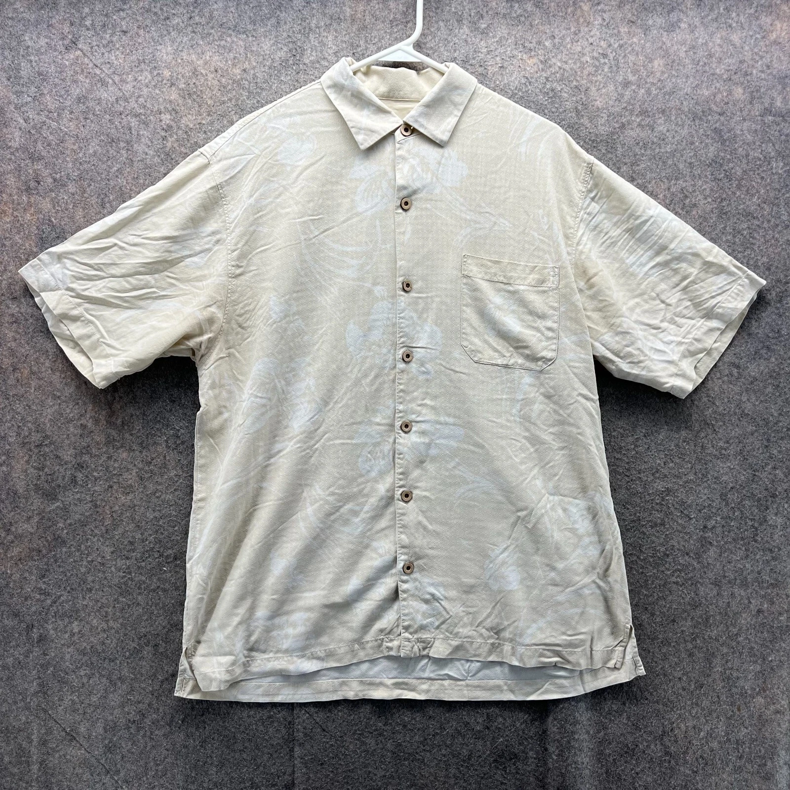 Tommy Bahama Shirt Men Large Beige Button Down Silk Floral Fairweather Fronds