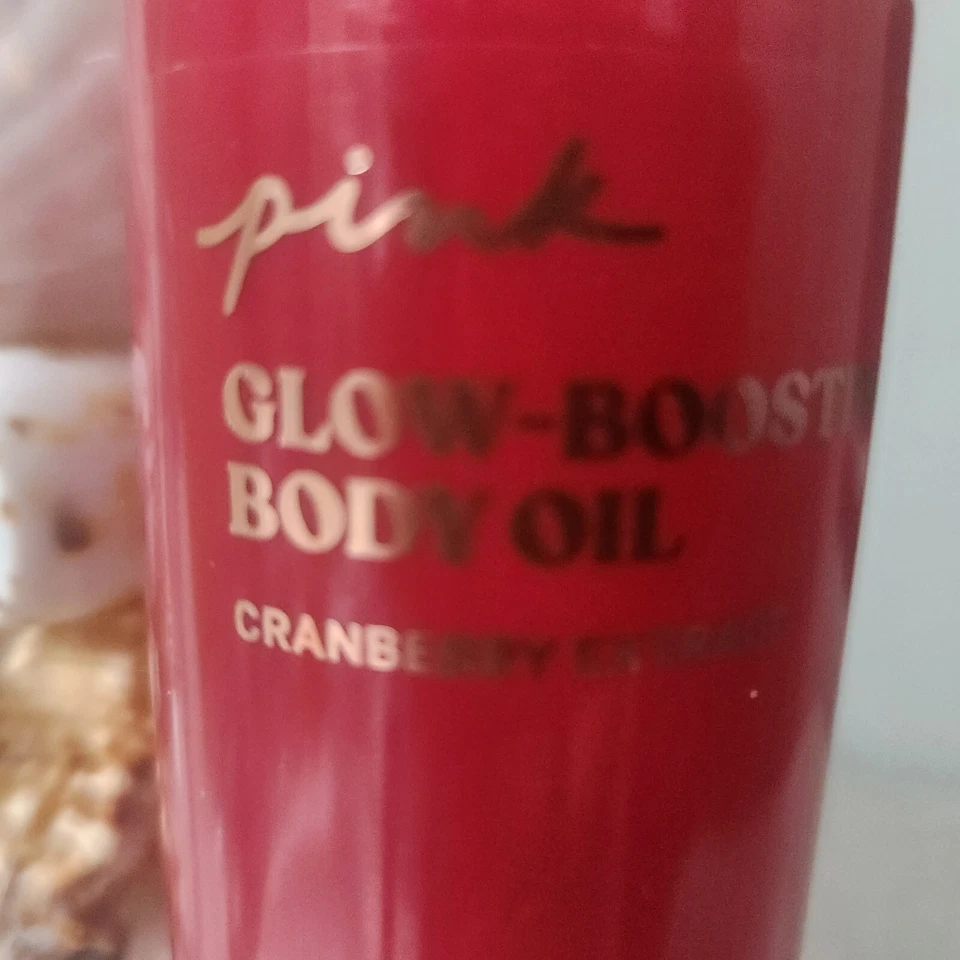 VICTORIA'S SECRET PINK CRANBERRY GLOW BOOSTING BODY LOTION, BODY OIL, BODY WASH - Image 3 of 4
