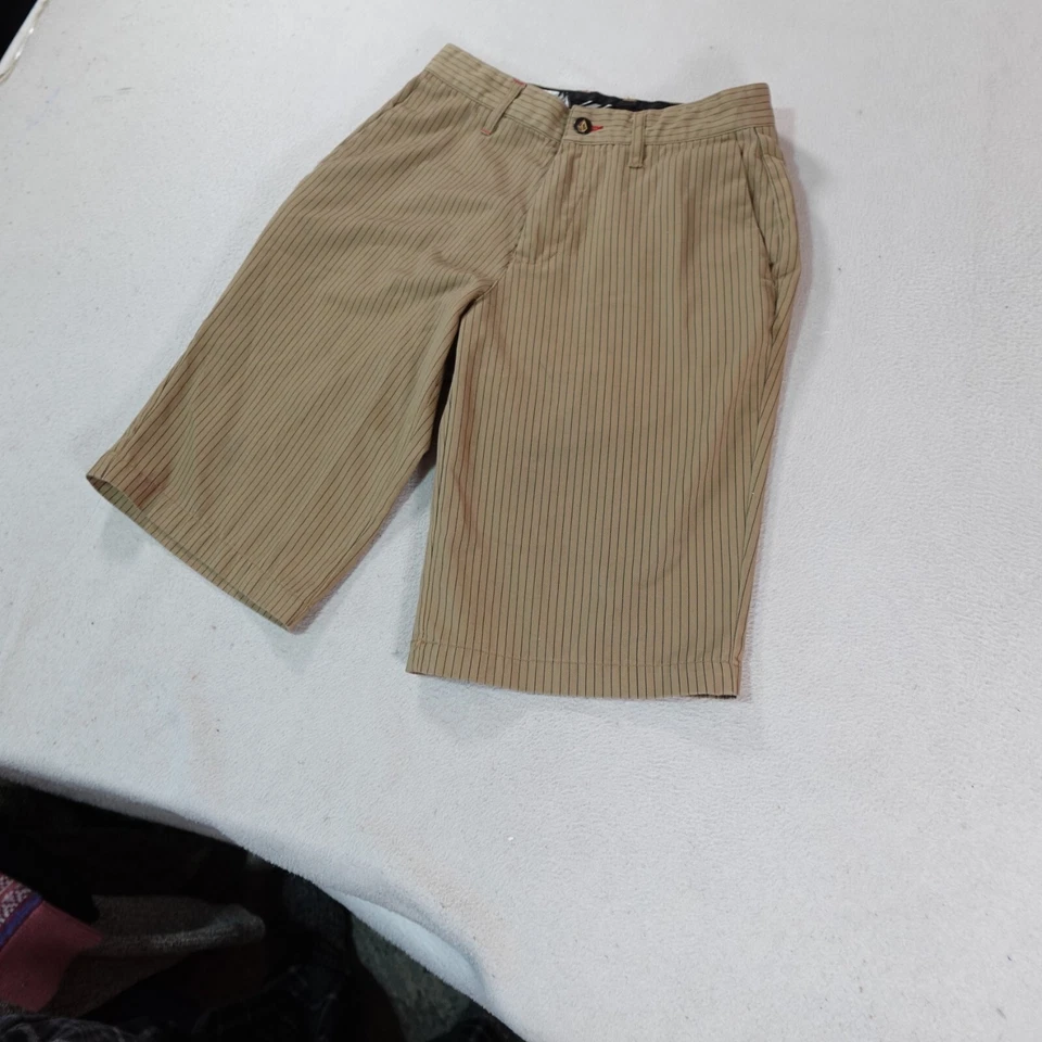 Y2K Volcom Shorts Mens 28 Tan Striped Skater Straight Flat Front Grunge 28x11 - Image 2 of 4