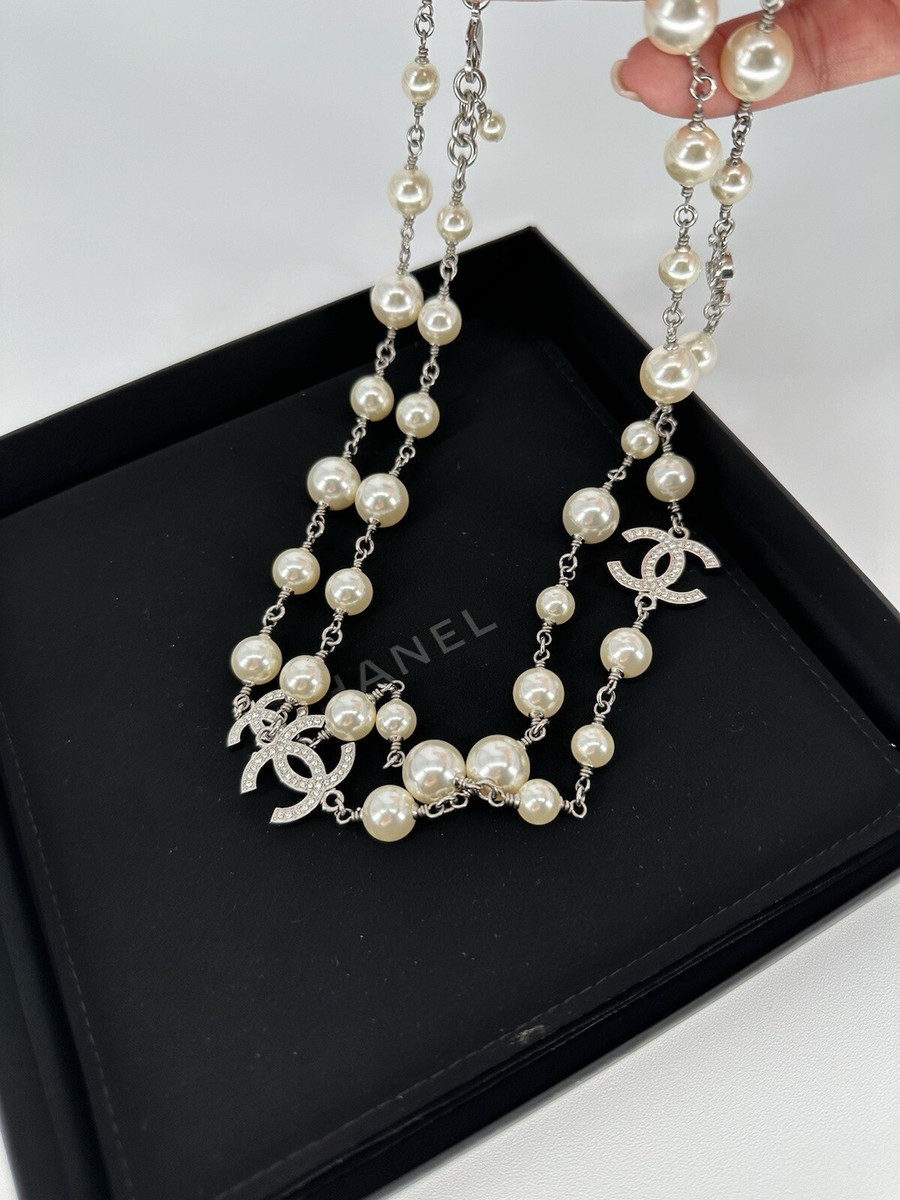 CHANEL CCロゴ スウィング ロング パール   ロング s-l1200.jpg