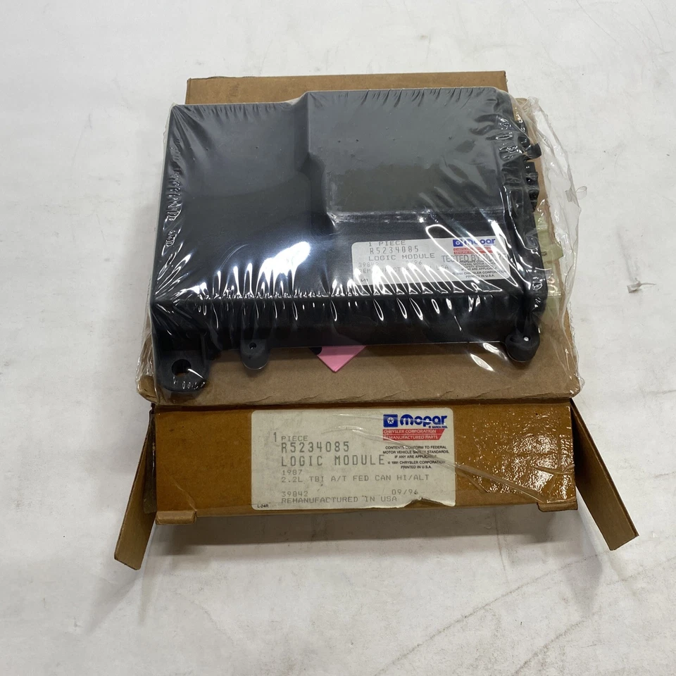 Nuevo módulo de sombra Mopar Dodge 600 Aries Lancer 1987 R5234085 OEM Foto 2 de 3