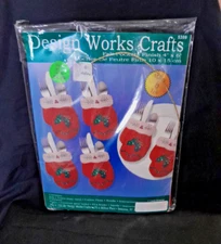 Design Works Felt Jewel Christmas Silverware Mittens Pockets 4" x 6" Makes 6