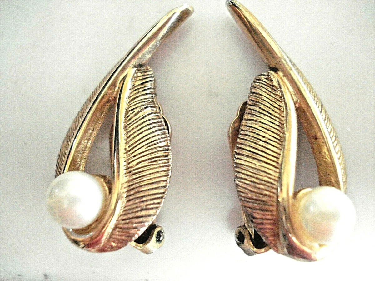 Bergere cheap clip earrings