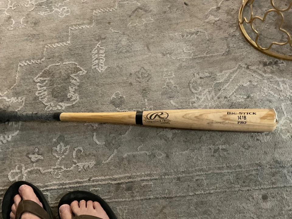 ARIZONA DIAMONDBACKS  NICK AHMED GOLD GLOVE  SIGNED  GAME USED BAT  COA RARE - Image 3 of 4