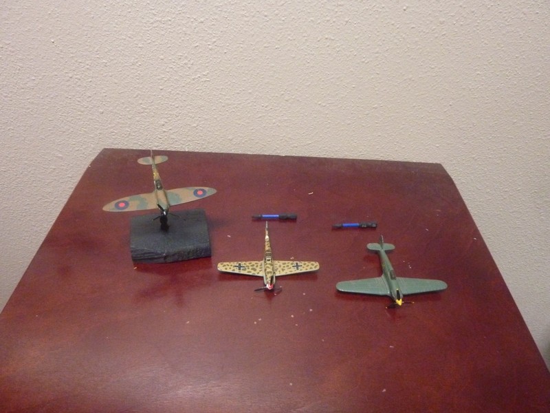 Corgi Diecast Military Aircraft Lot of 3 WWII w/stand posts