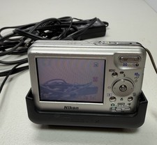 Nikon Coolpix S1 5.1MP Digital Camera W/ Charger & USB Cradle - Tested Great!